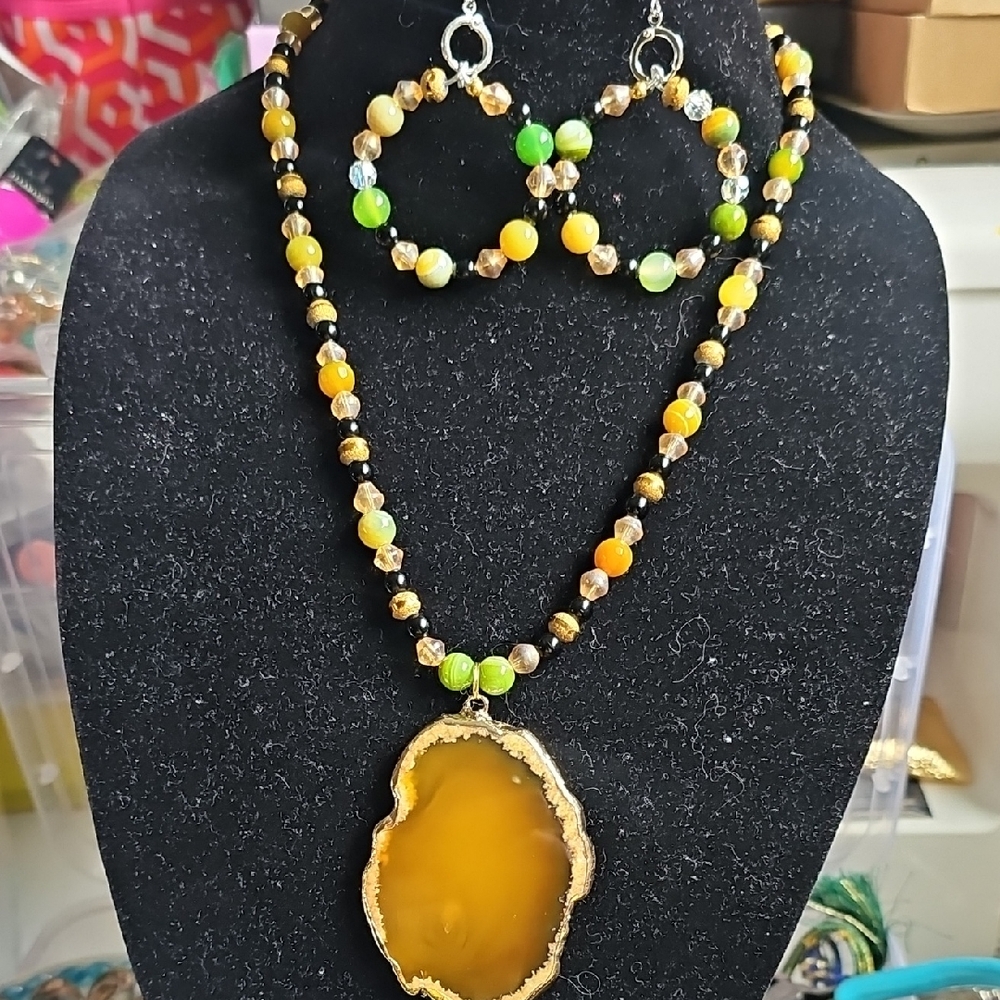 Window Druzy Agate Yellow and Green Beaded Necklace Set